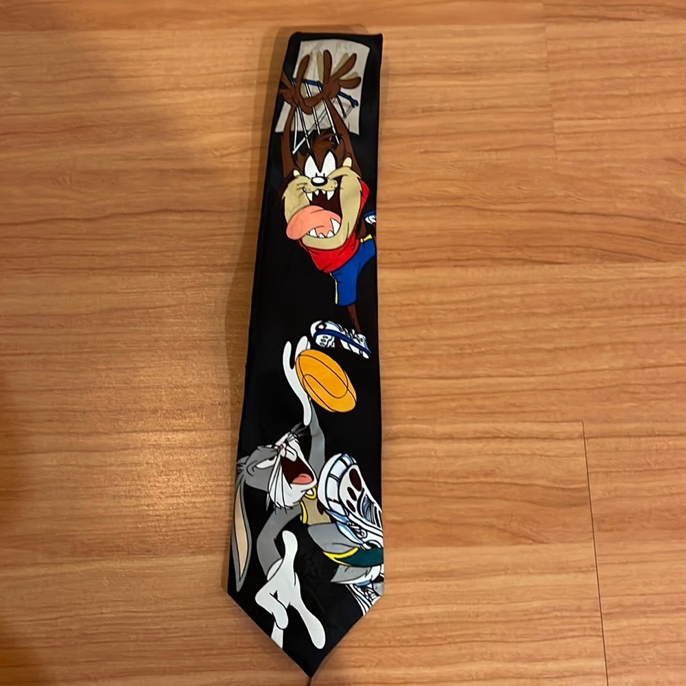 Looney Tunes Vintage Tie